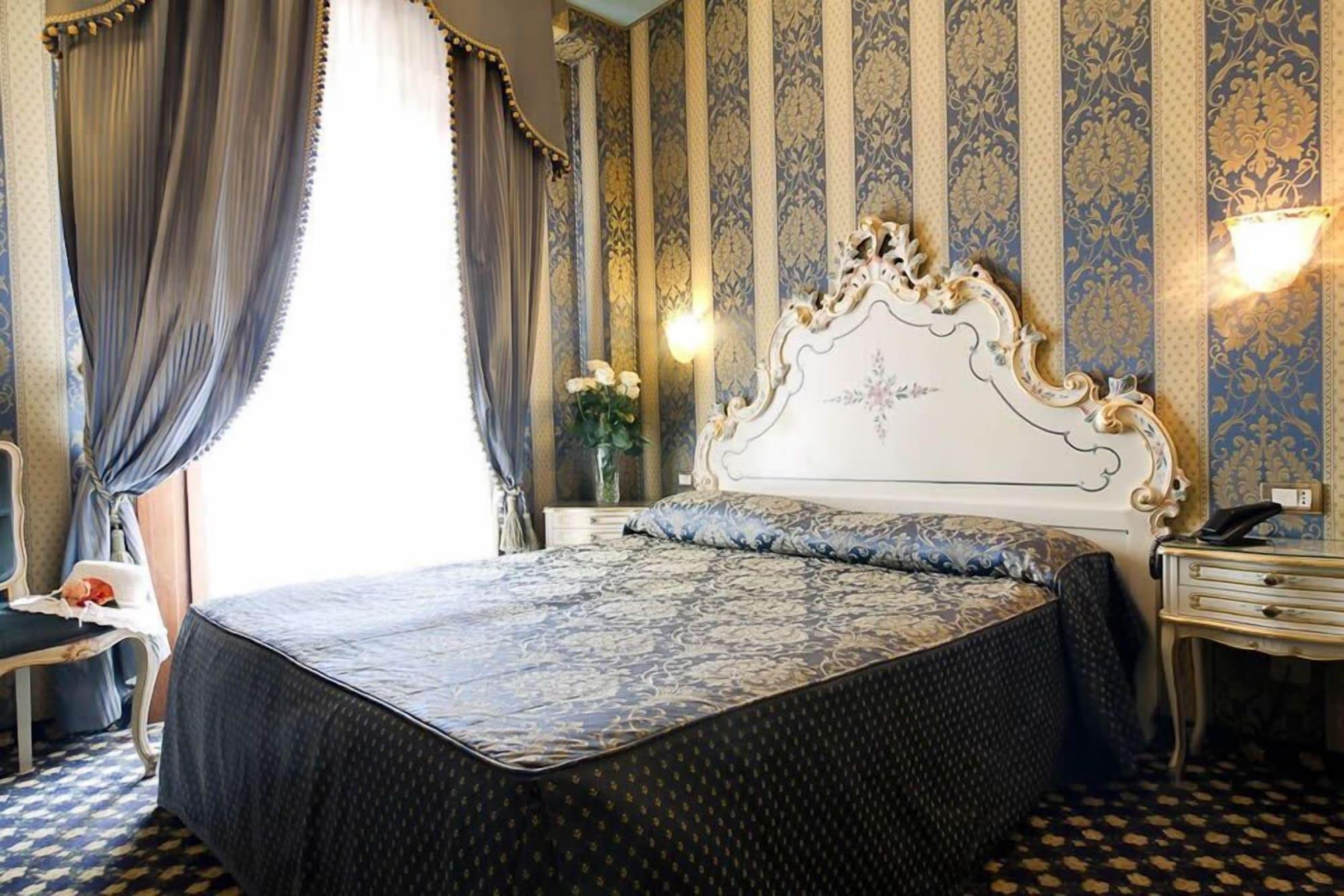 Hotel Belle Arti Венеция Экстерьер фото